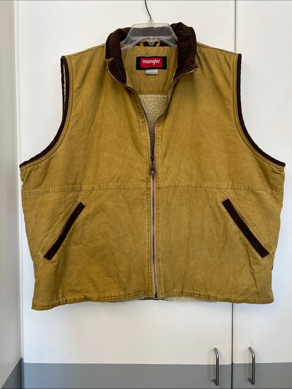 Wrangler Hero Outdoor Ranch Work Vest with Brown Trim and Sherpa Lining